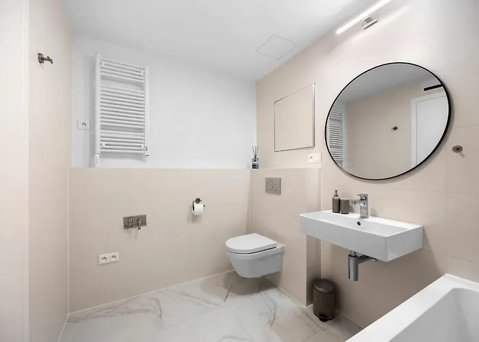 아파트 Castle And Danube View